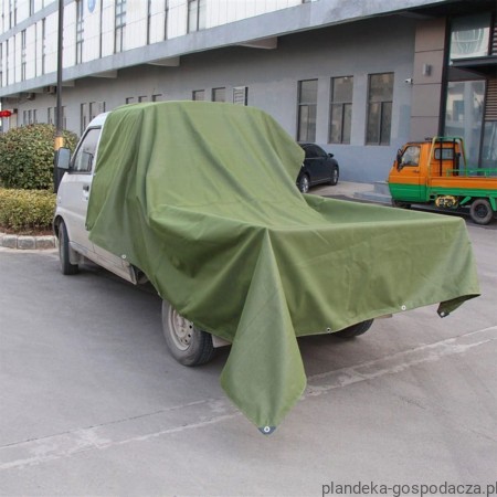 Plandeka PE 160 samochodowa wzmocniona do nakrycia ładunku na ciężarówce.