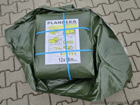 Pojedyncza plandeka HDPE 160g/m2 rozmiar 12x18 m zapakowana w przezroczystą folię.
